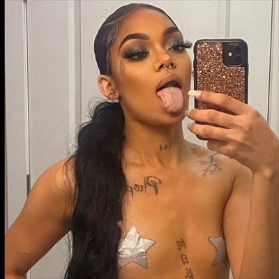 Foreign Tsunami 💦💋 profile photo 3