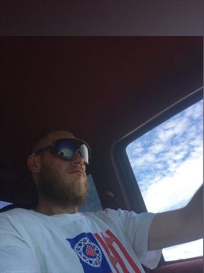 Brice33 profile photo 2