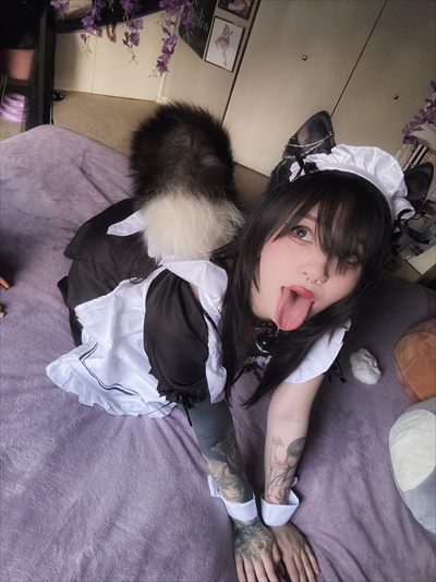 Filipina long tongue pup 🐶 profile photo 2