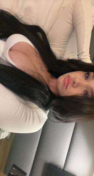 Victoria 💘 Sweet Face, Dirty Mind 😇