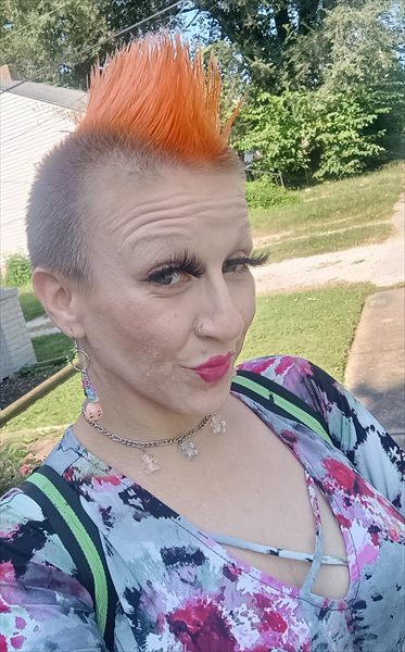Casey profile photo 2