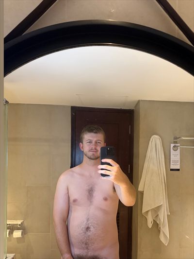 hairy aussie guy