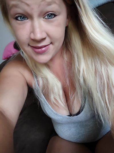 Countryyblondegirl profile photo 2