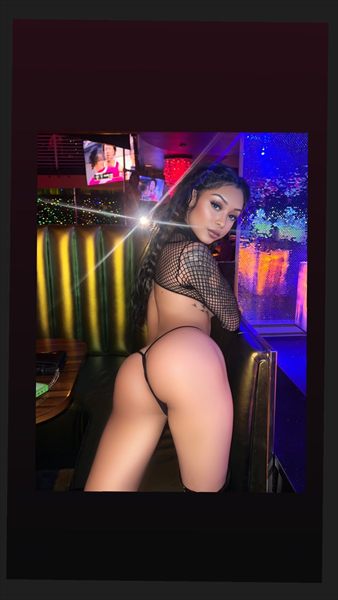 𝓐𝓻𝓪𝓫𝓮𝓵𝓵𝓪 𝓦𝓸𝓻𝓵𝓭💸 profile photo 3