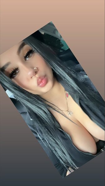 Mari💦 profile photo 3