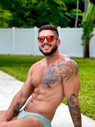 Papi Este