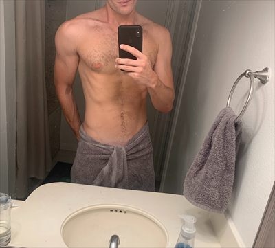 Hung Stud profile photo 2