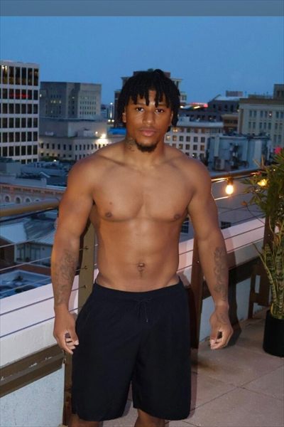 Traion Lyons