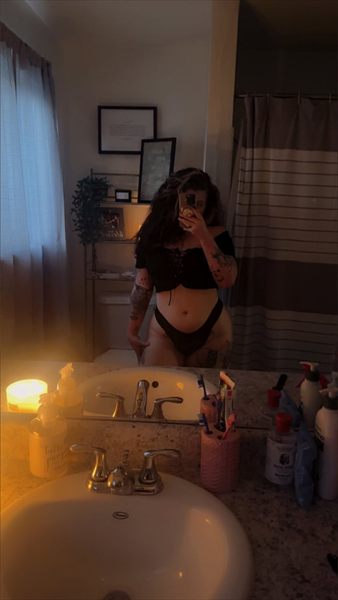 Thicxgoddess 🤍✨ profile photo 2