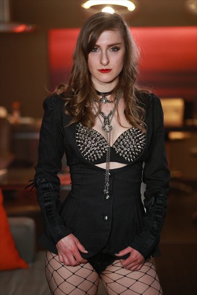 Modesty Blazze