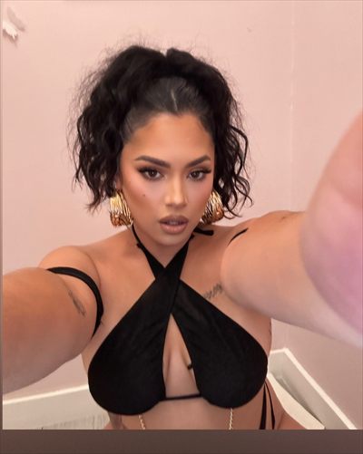 Kitty V profile photo 2