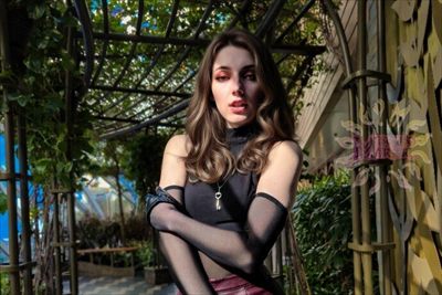 Mistress Mercer ☠️ FemDom + Feminization profile photo 2