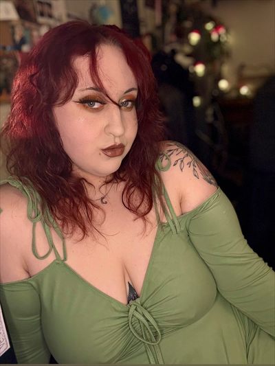 spookyscorpiobabe