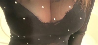 Housewife__Ava profile photo 2