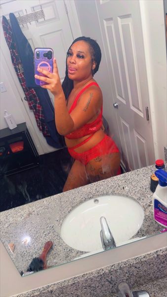 Phat Mama🧡🤍 profile photo 2