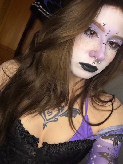 LittleWallLilli