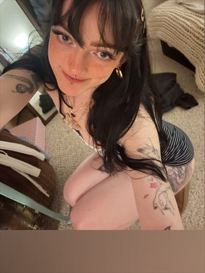 Emz🧚 profile photo 2