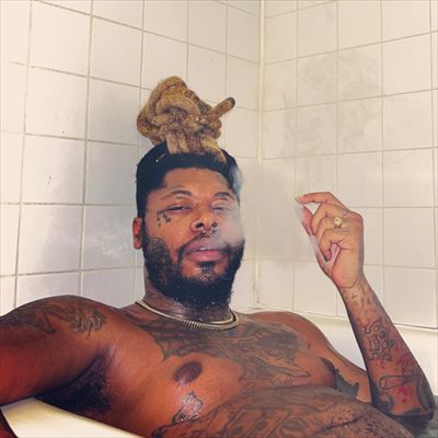 NakedNStoned profile photo 2