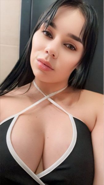 Angie profile photo 3