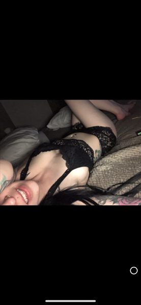 Lyn Belle profile photo 2