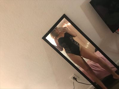 NicoletteVIP profile photo 2