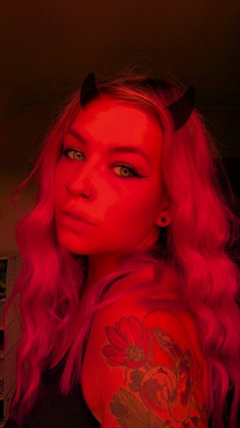 𝑴𝒔 𝑴𝒐𝒏𝒔𝒕𝒆𝒓