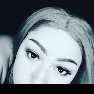 YellowBoneSloane profile photo 2