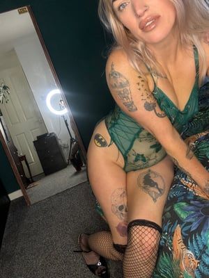 Ivy Quinn 💚 profile photo 2
