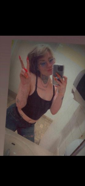 Kitty Kat 🥀🤍