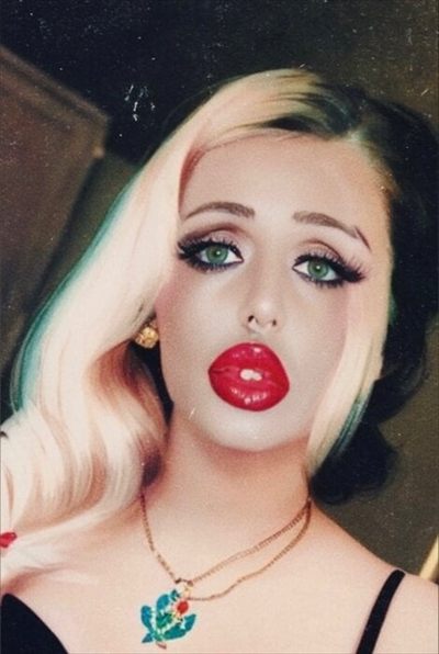 Zoë SF profile photo 3
