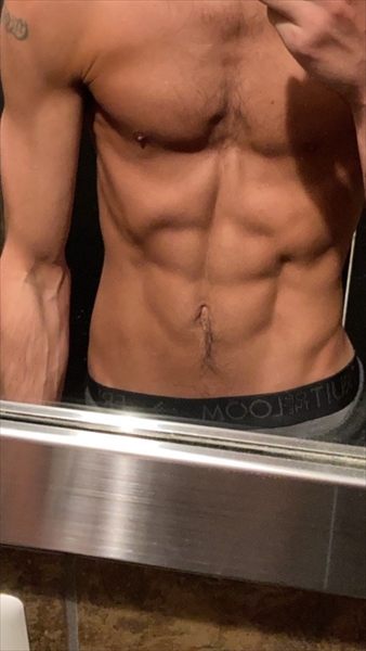 Ryan R profile photo 2