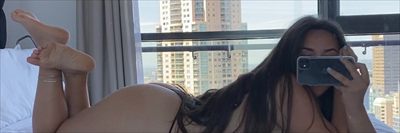 Shy Latina profile photo 2