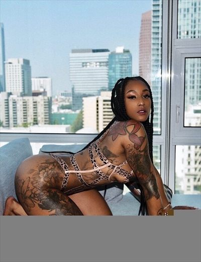 Mizztwerksumlive profile photo 3