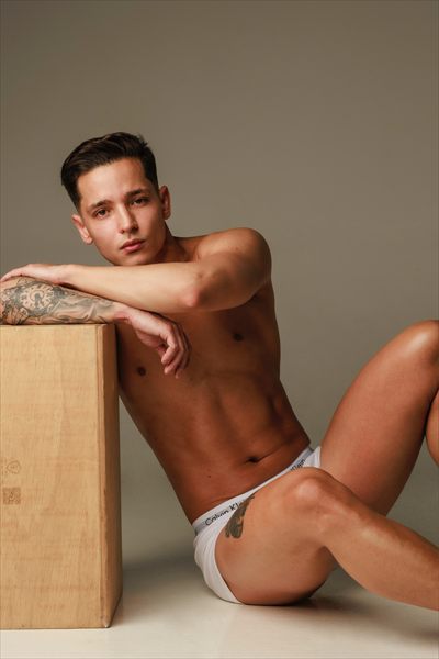 Adriano rj profile photo 2