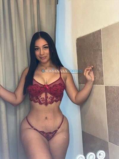 Adriana Cortes profile photo 3