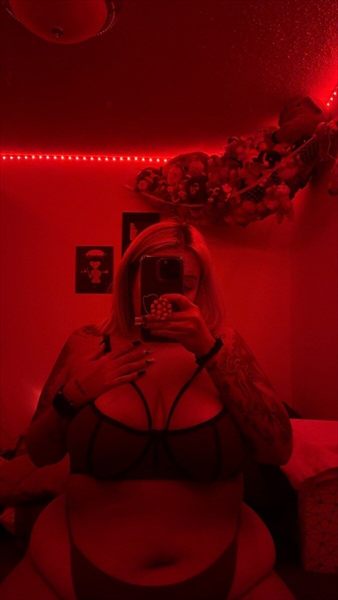 Juicybadass profile photo 3