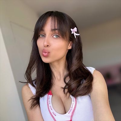Mary 🌸 profile photo 3