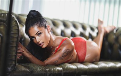 Eva Cortes profile photo 2