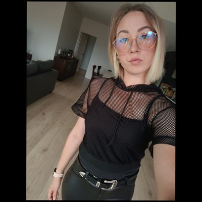 Nordic Girl