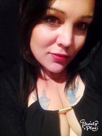Lacey profile photo 2