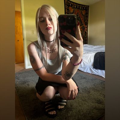 Nichole 🌙✨ profile photo 3