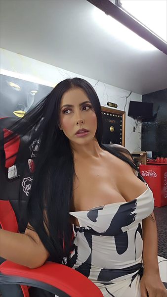 Nefertiti Dj