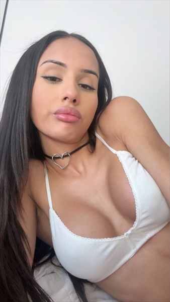 ari (ur girlfriend) profile photo 3