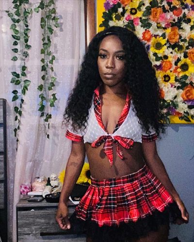 ShortbodiiBabe