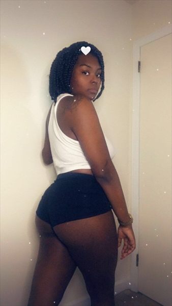 Queenie D🤤💦 profile photo 3