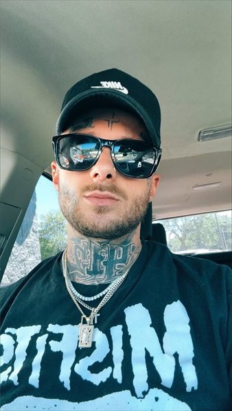 Douggy profile photo 3