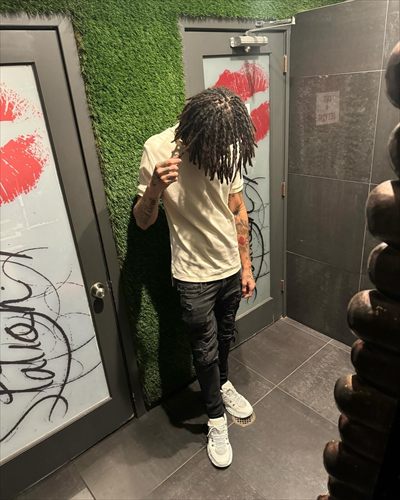 deucé(top 2%)😏