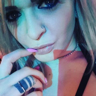 Mollie profile photo 3
