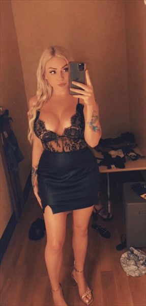 KariRenee❤️‍🔥 profile photo 3