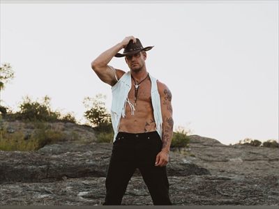 Shayne 😈 CROP TOP KING profile photo 2